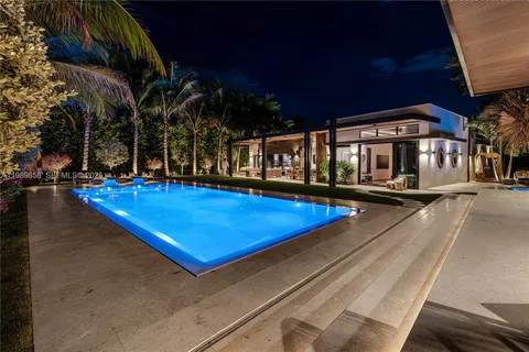 $4,495,000 | 967 Northeast 78th Street, Miami, FL 33138