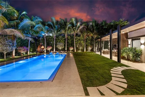 $4,495,000 | 967 Northeast 78th Street, Miami, FL 33138