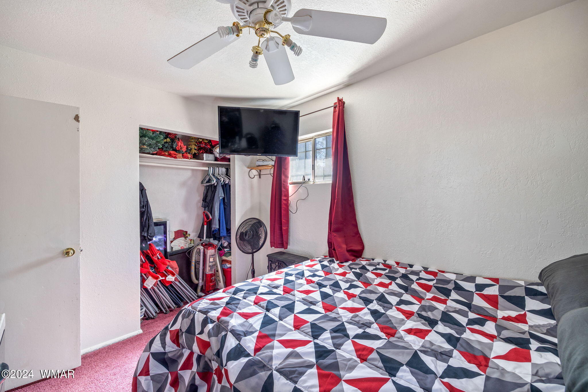 2882 Center Road Overgaard, AZ 85933 - Photo 12 of 24 Gallery Image 12