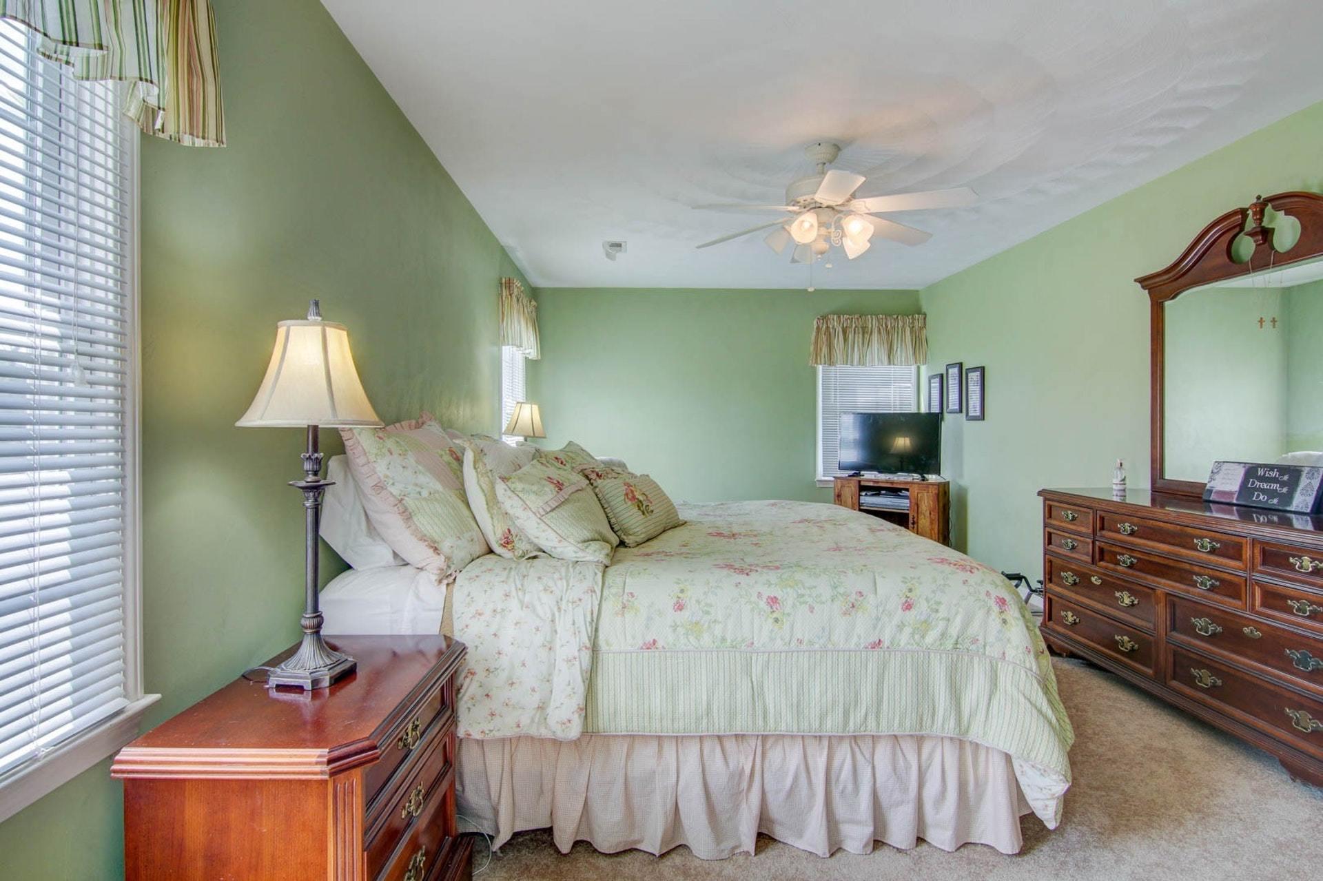 103 Eagle Ridge Roanoke, VA 24012 - Photo 30 of 54 Master BR2