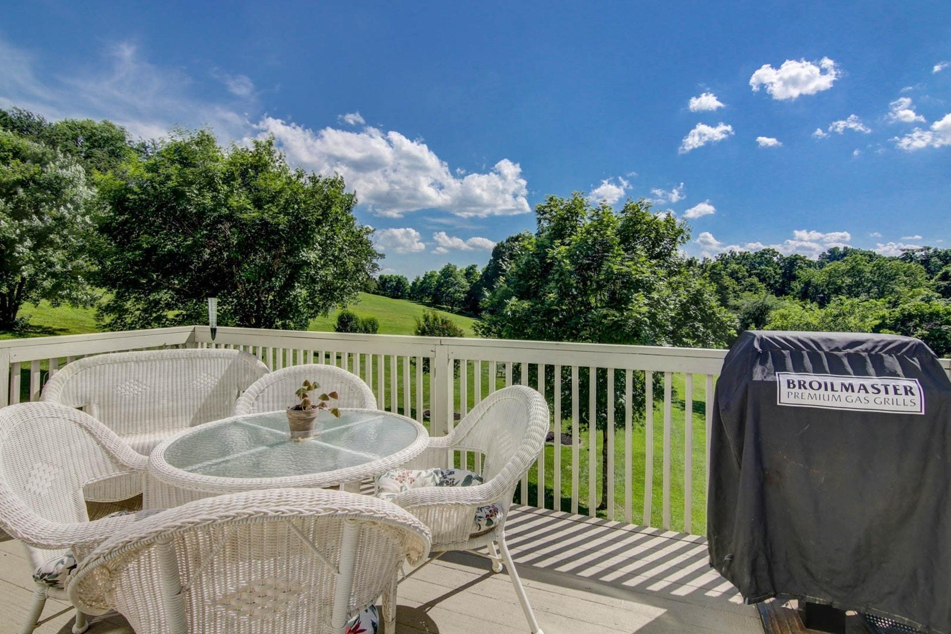 103 Eagle Ridge Roanoke, VA 24012 - Photo 45 of 54 Deck 3