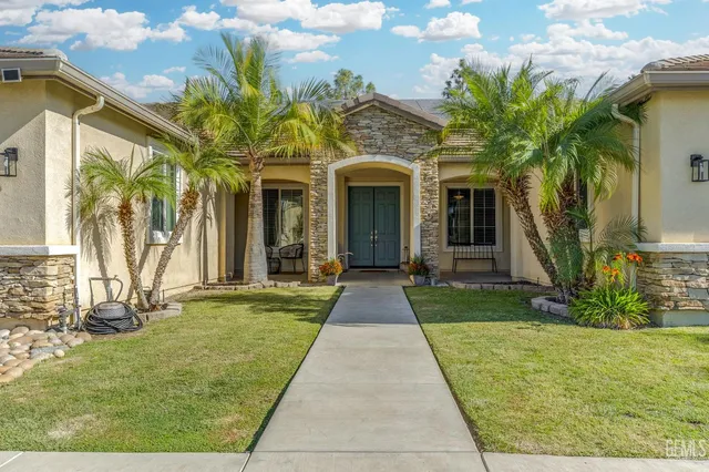 $579,900 | Undisclosed Address, Bakersfield, CA 93306