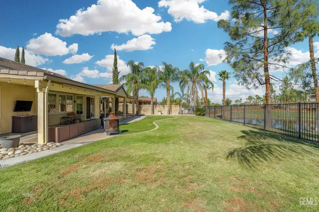 $579,900 | Undisclosed Address, Bakersfield, CA 93306