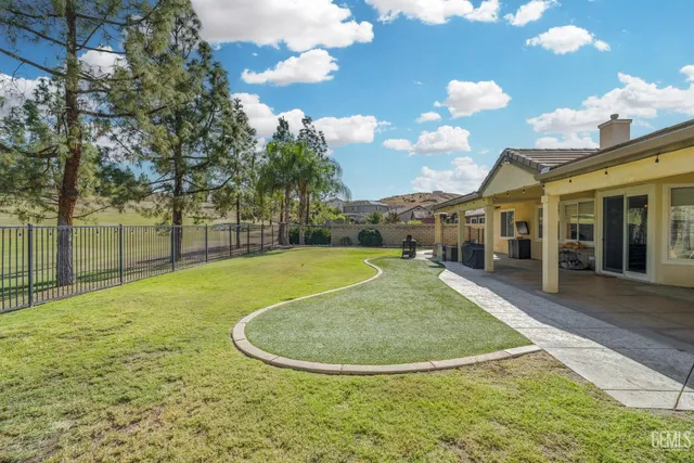 $579,900 | Undisclosed Address, Bakersfield, CA 93306