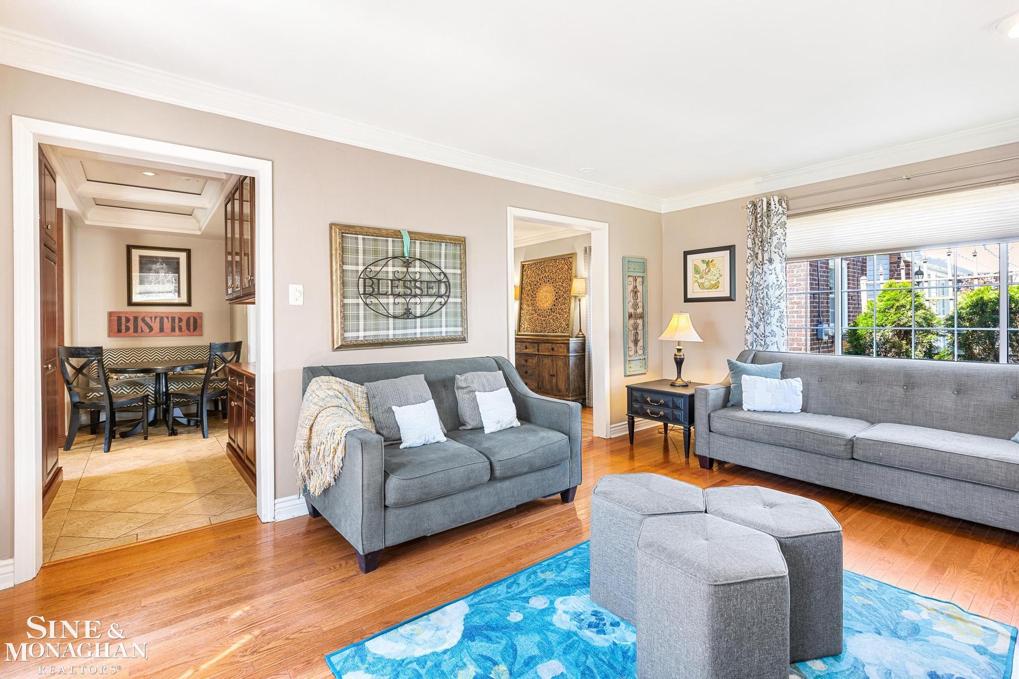 190 Fisher Road Grosse Pointe, MI 48230 - Photo 17 of 37 50106412-16.JPG