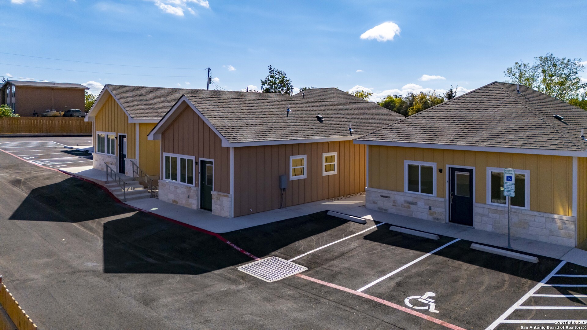 705 Fifth Street, Unit C Comfort, TX 78013 - Photo 13 of 30