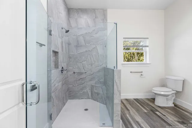 $1,600 | 705 Fifth Street, Unit C, Comfort, TX 78013