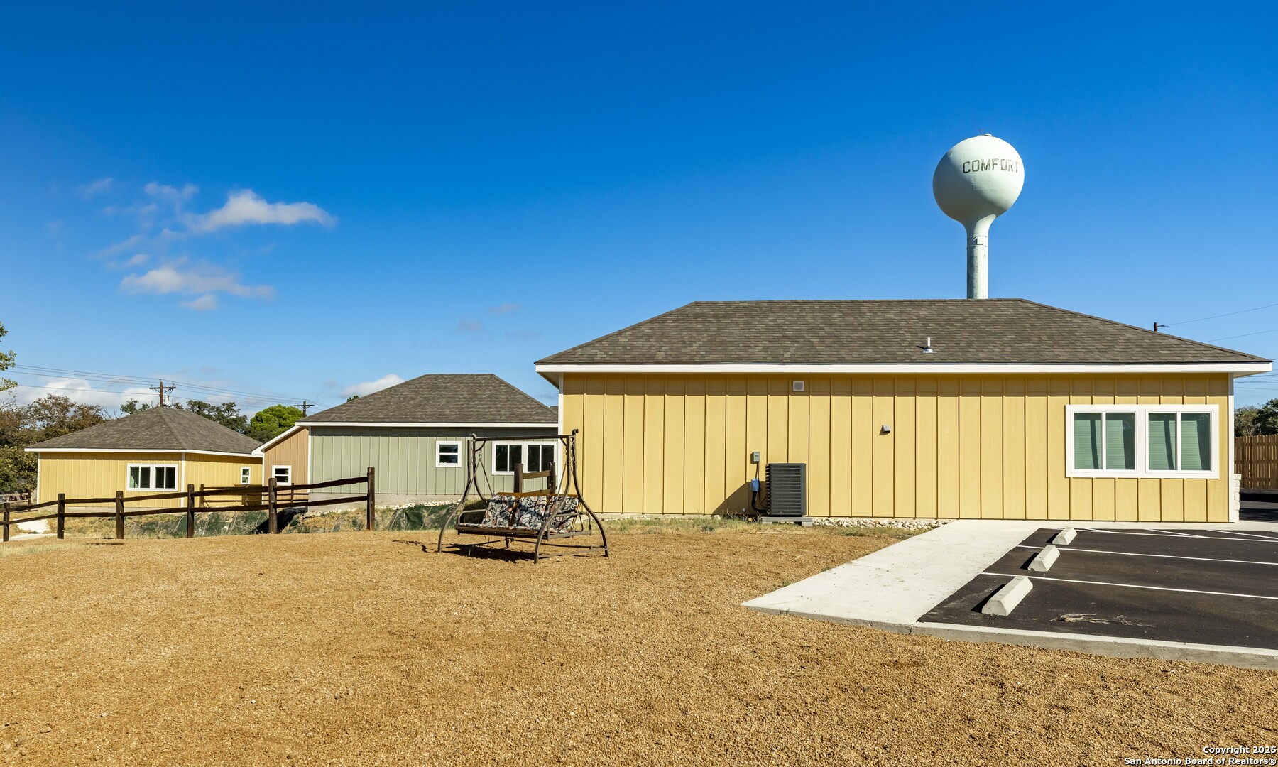 705 Fifth Street, Unit C Comfort, TX 78013 - Photo 5 of 30