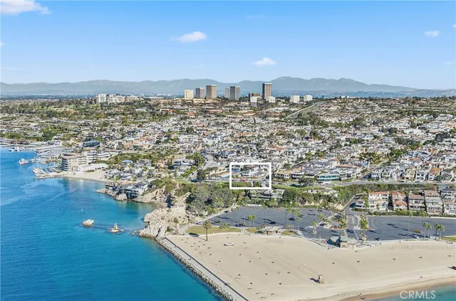 $19,995 | 2824 Ocean Boulevard, Corona del Mar, CA 92625