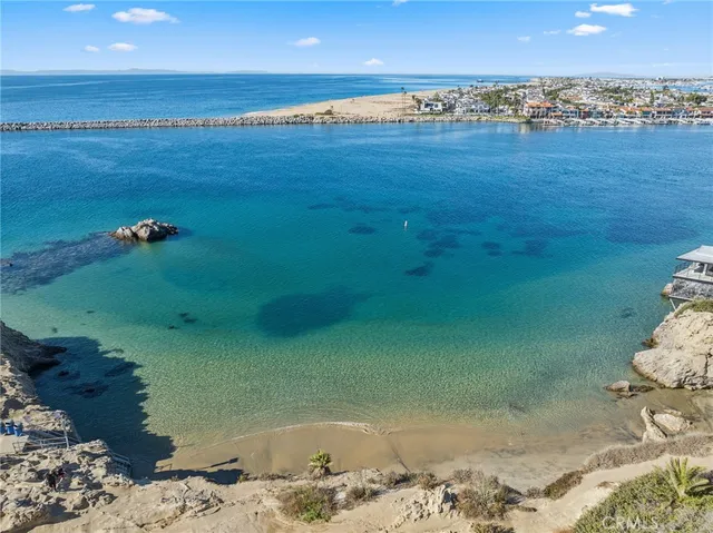 $19,995 | 2824 Ocean Boulevard, Corona del Mar, CA 92625