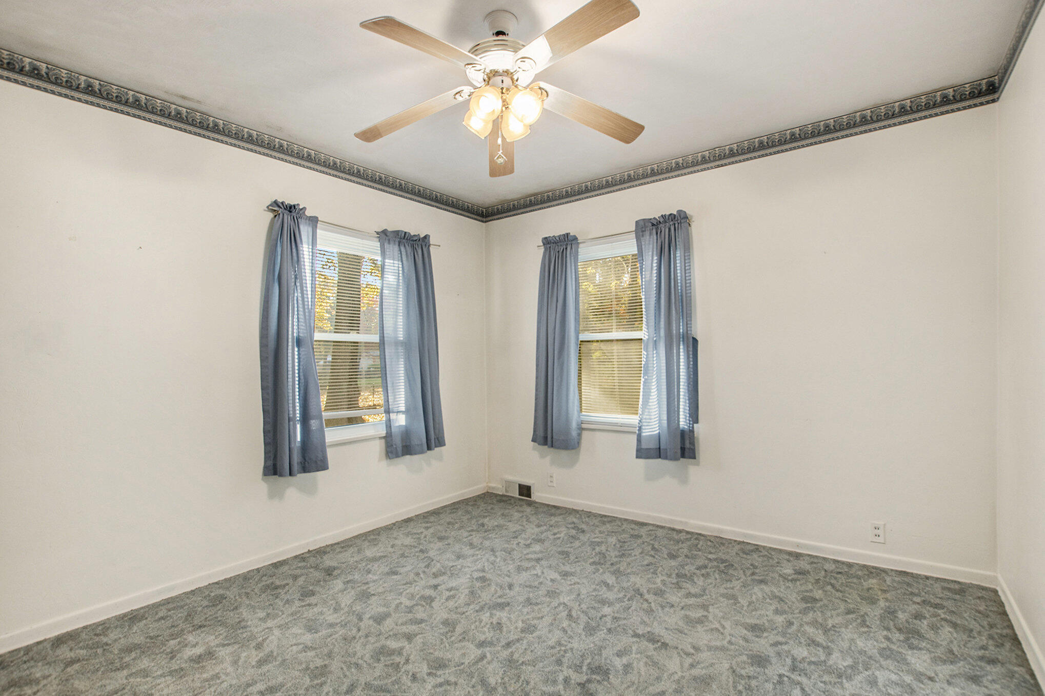 585 West River Road Muskegon, MI 49445 - Photo 14 of 24 file_985