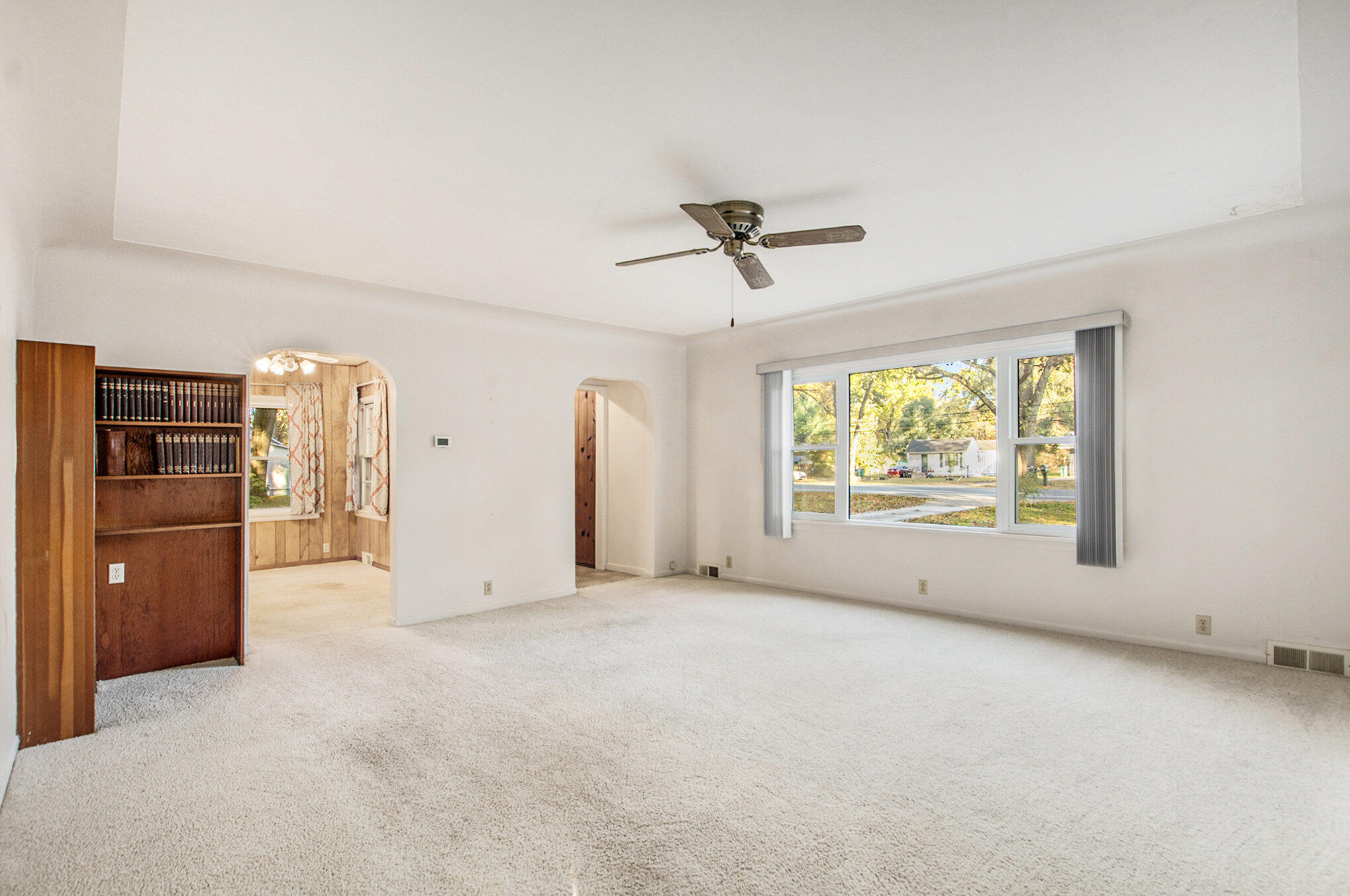 585 West River Road Muskegon, MI 49445 - Photo 10 of 24 file_572