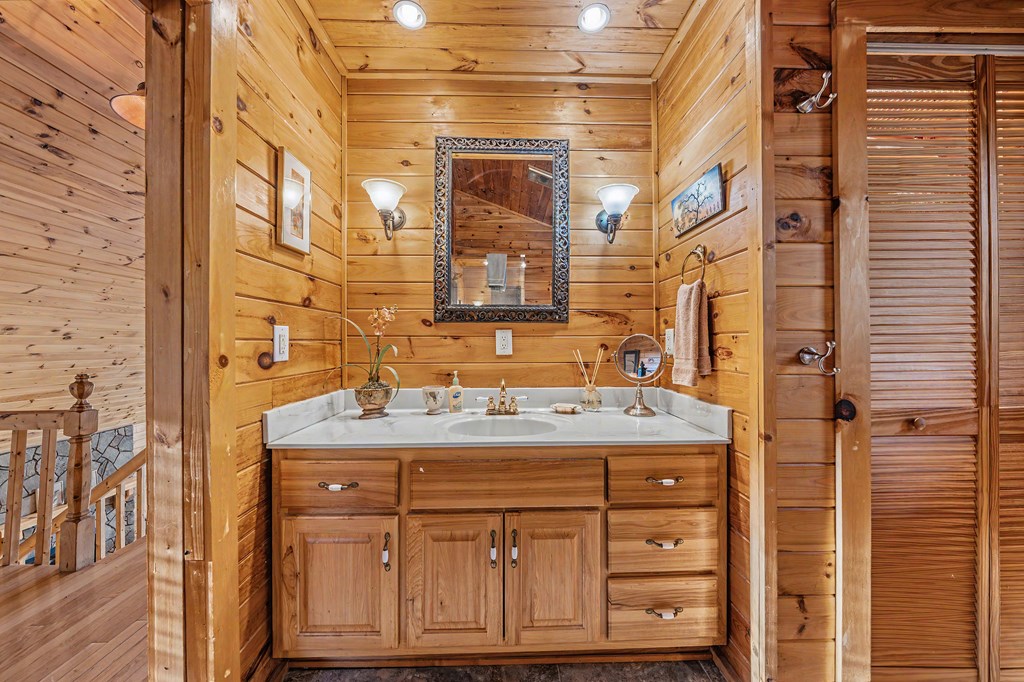 431 Sun Rock Mountain Road Blue Ridge, GA 30513 - Photo 29 of 57