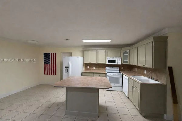 $450,000 | 6433 Southwest 22nd Street, Miramar, FL 33023