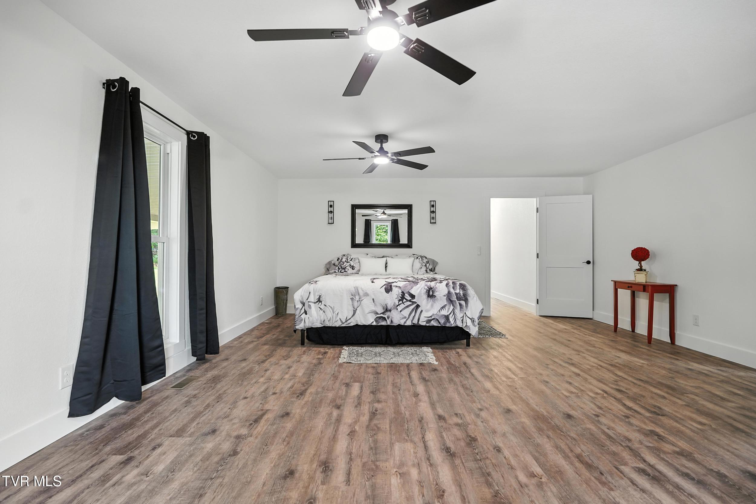 3270 Ripley Island Road Afton, TN 37616 - Photo 31 of 66 34_dsc01521