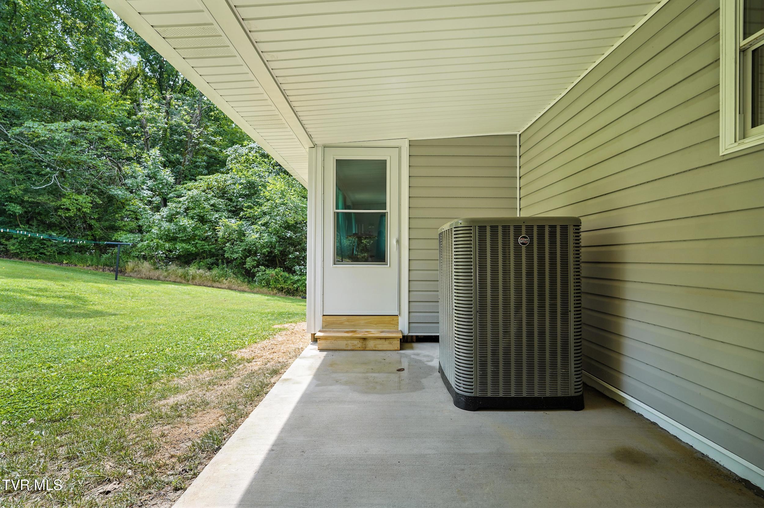 3270 Ripley Island Road Afton, TN 37616 - Photo 53 of 66 55_dsc01429