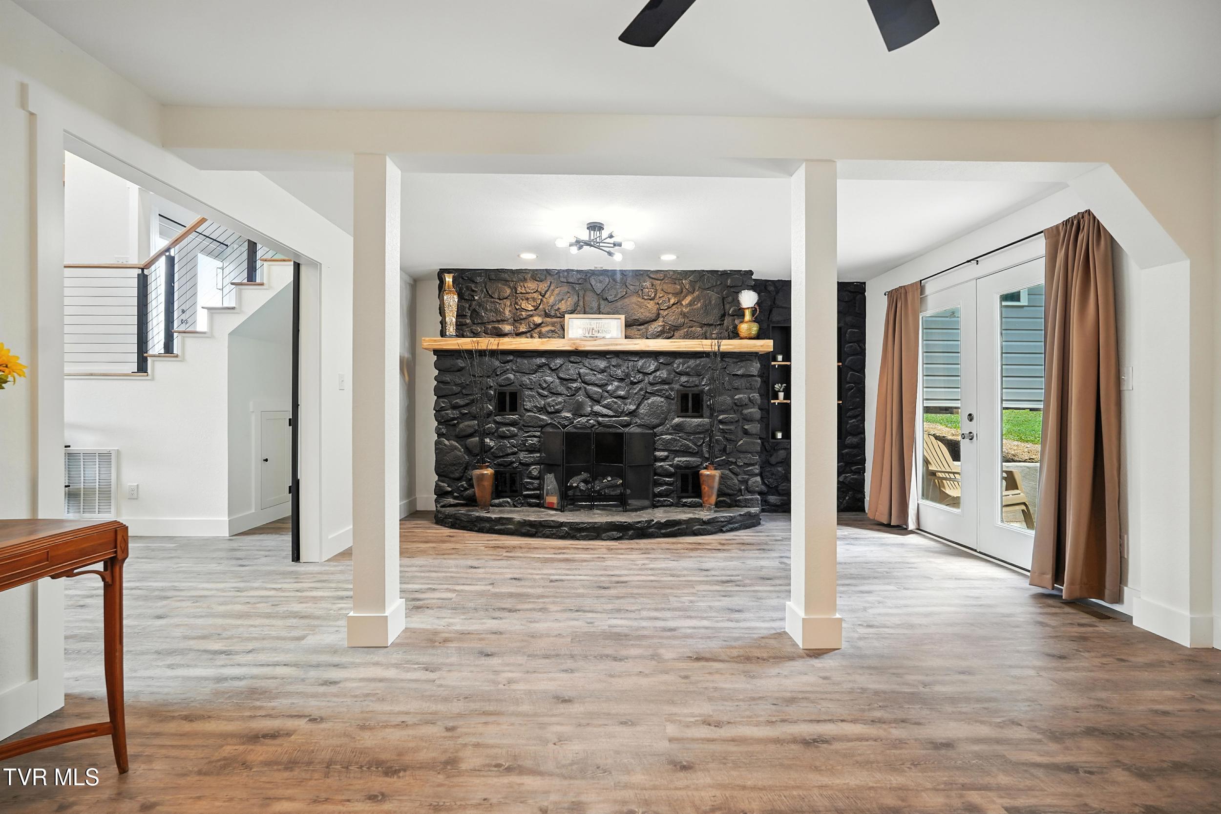 3270 Ripley Island Road Afton, TN 37616 - Photo 10 of 66 13_dsc01458