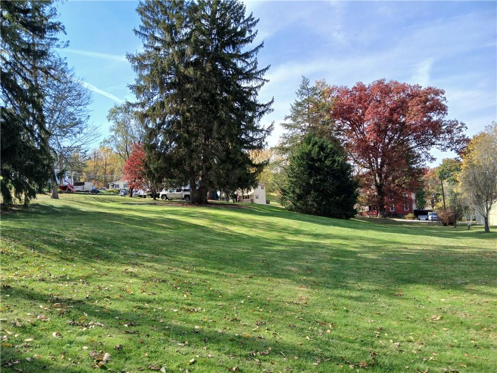 186 Dutch Hill Road Latrobe, PA 15650 - Photo 29 of 29 a garden view with a trees