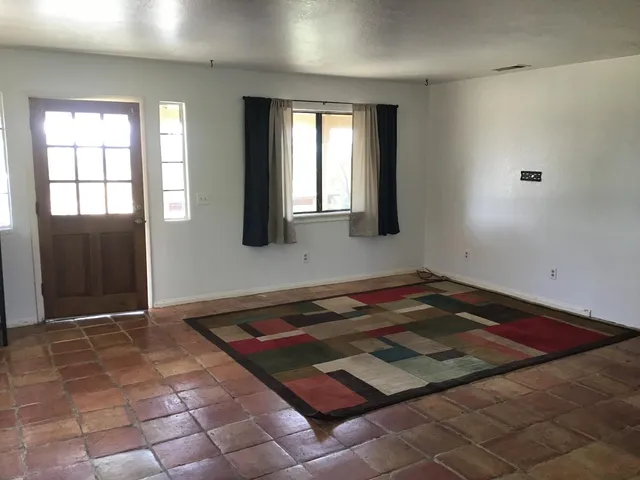 $1,300 | 3607 Quail Hill Road, Copperopolis, CA 95228