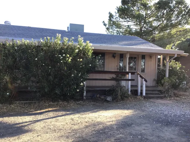 $1,300 | 3607 Quail Hill Road, Copperopolis, CA 95228