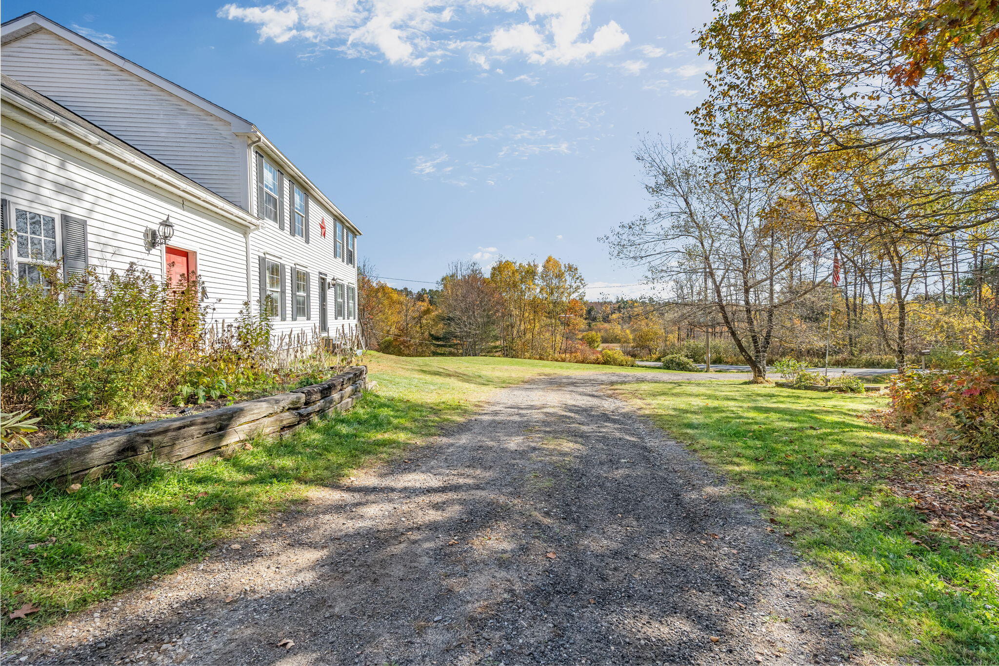 317 Cross Road Cushing, ME 04563 - Photo 3 of 42