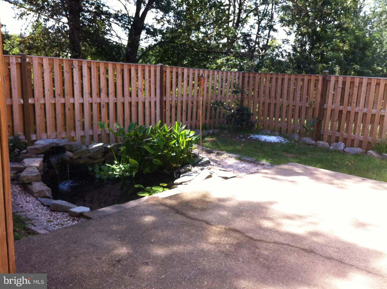 7499 Lone Star Road Lorton, VA 22079 - Photo 15 of 17 Exterior (Rear)