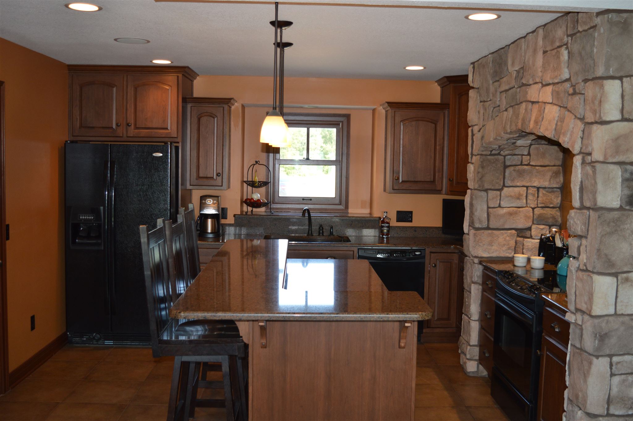 18926 Devall Road Spencerville, IN 46788 - Photo 9 of 35 Gallery Image 9