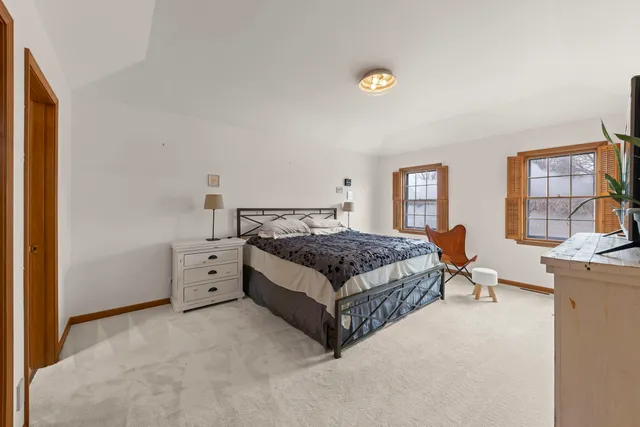 $865,000 | 381 Prairie Knoll Drive, Naperville, IL 60565