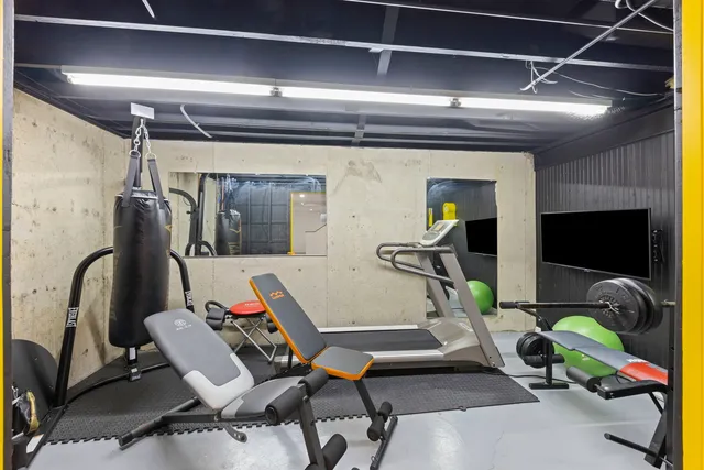 $865,000 | 381 Prairie Knoll Drive, Naperville, IL 60565