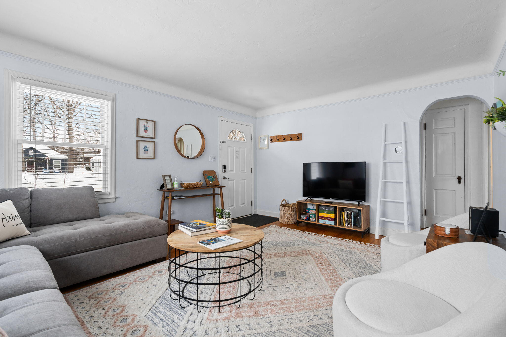 1209 Birk Avenue Ann Arbor, MI 48103 - Photo 13 of 57 18-web-or-mls-DSC01650