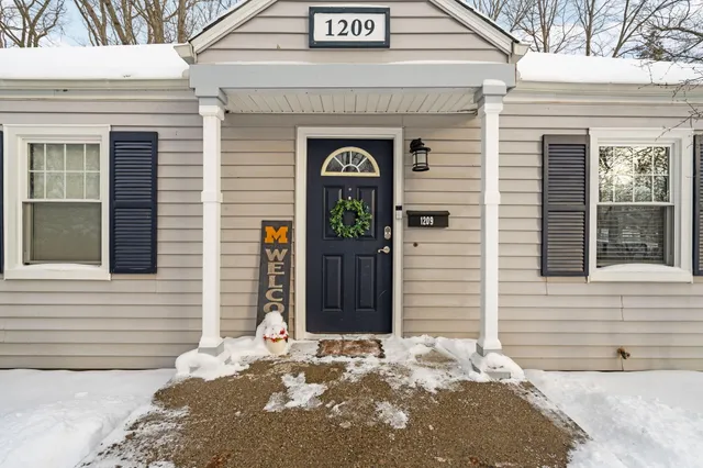 $525,000 | 1209 Birk Avenue, Ann Arbor, MI 48103