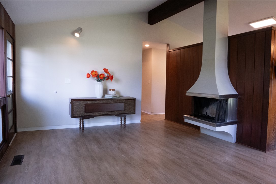 29 Gordon Road Springfield, OH 45504 - Photo 7 of 28