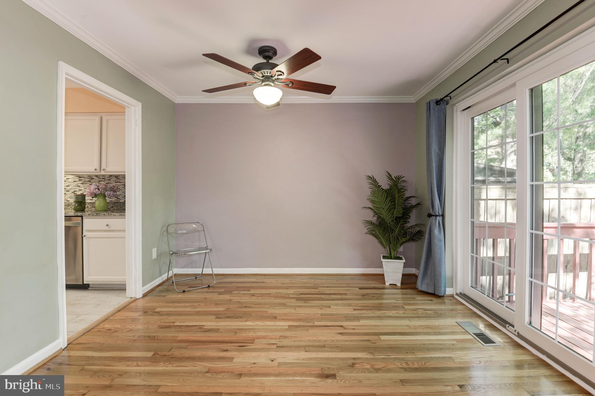 2161 Golf Course Drive Reston, VA 20191 - Photo 8 of 33 Dining Room