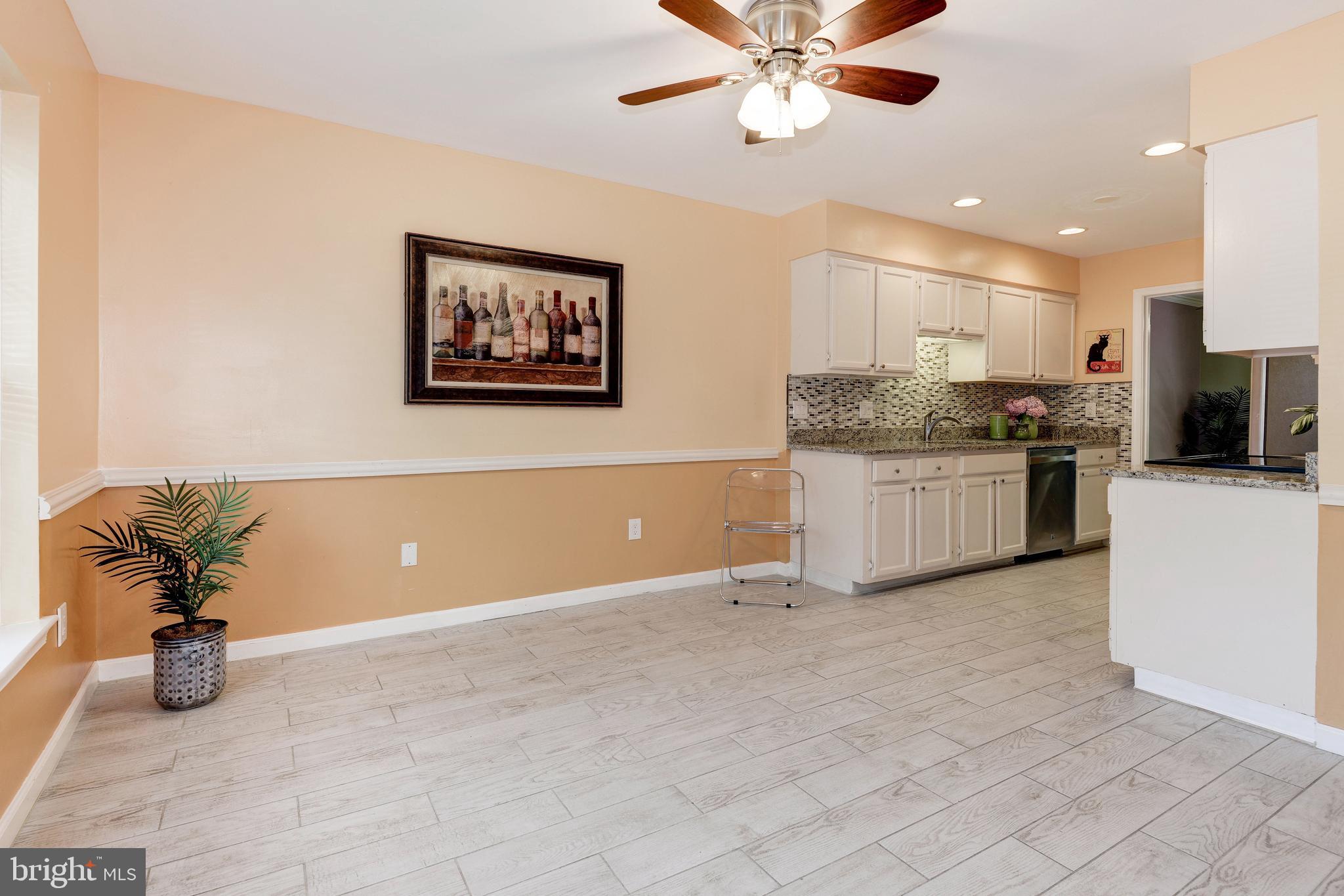 2161 Golf Course Drive Reston, VA 20191 - Photo 10 of 33 Family Room or Breakfast Room off Kitchen