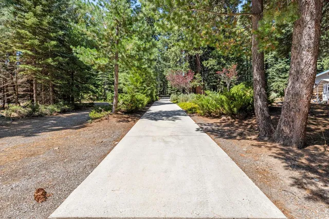 $745,000 | 1131 Lake Ridge Road, Lake Almanor, CA 96137