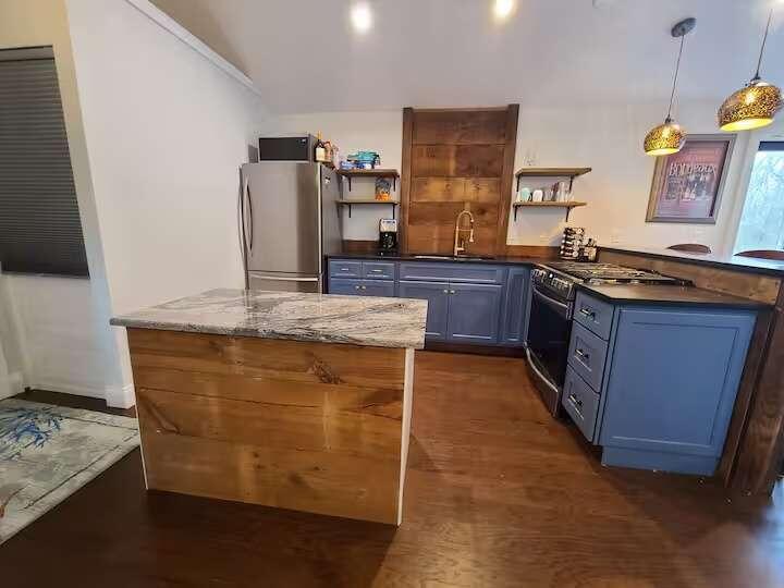 4879 Sam King Road Hollywood, SC 29449 - Photo 4 of 40