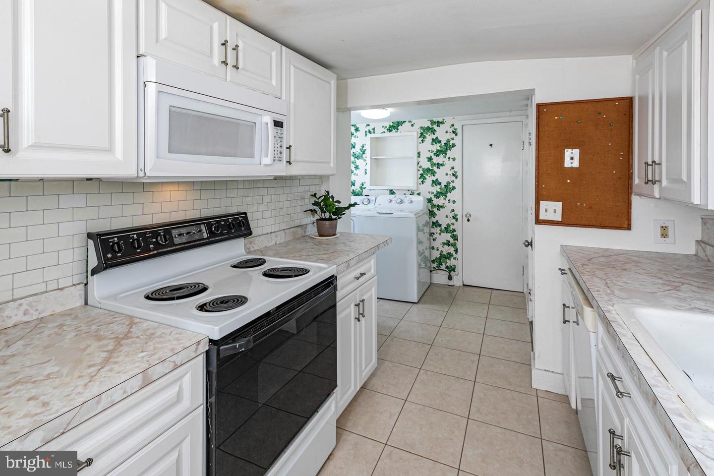 16 A Van Kirk Road Princeton, NJ 08540 - Photo 6 of 29 Gallery Image 6