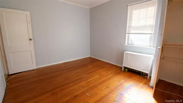 $2,850 | 840 Seaman Avenue, Unit 2W, Baldwin, NY 11510