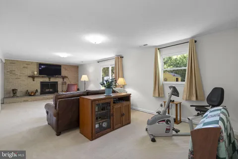 $700,000 | 9008 Edgewood Drive, Gaithersburg, MD 20877
