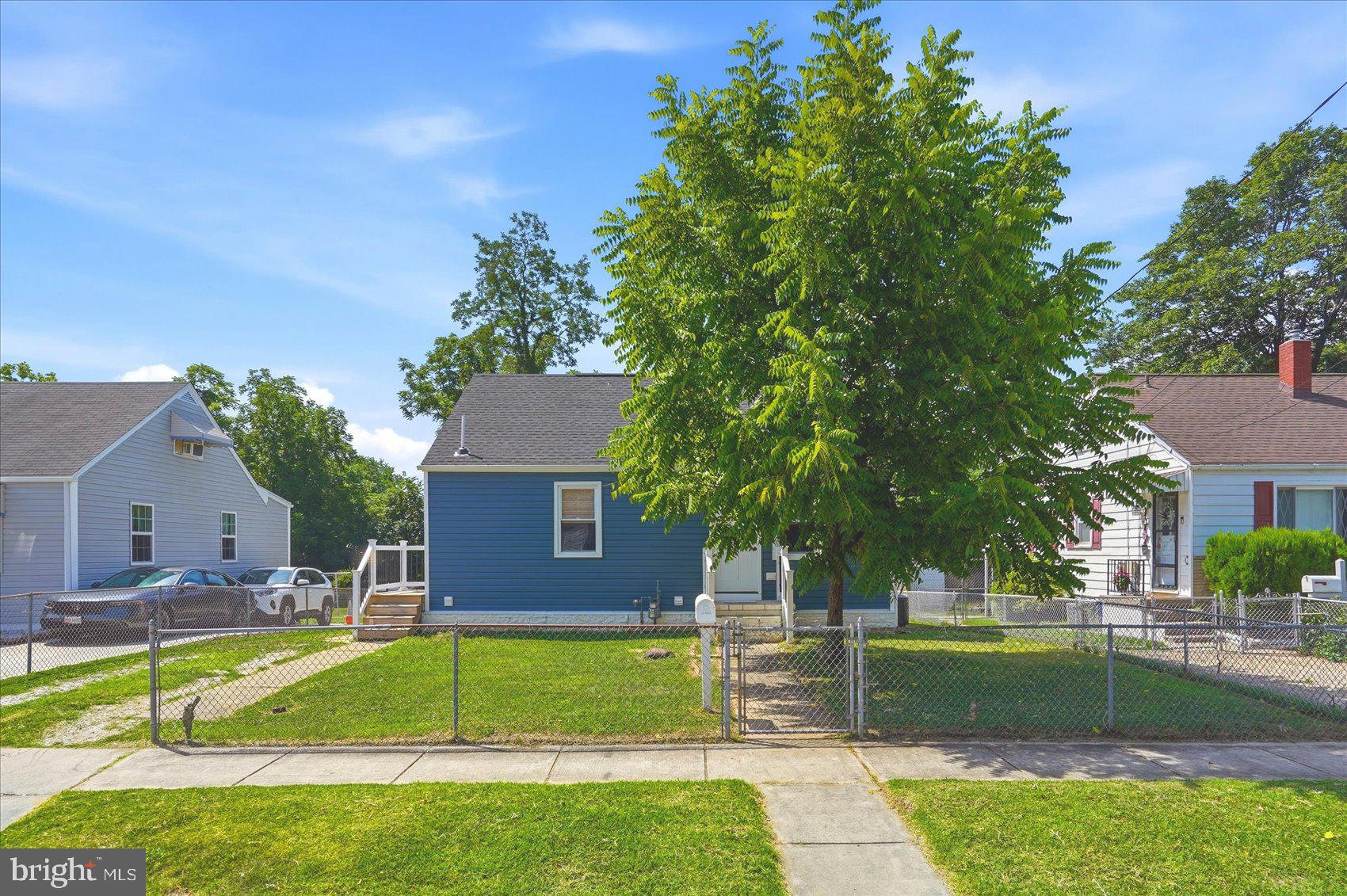 825 Martin Road Essex, MD 21221 - Photo 1 of 37