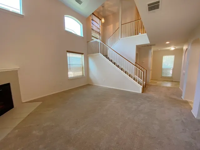 $1,850 | 145 Strawn, Kyle, TX 78640