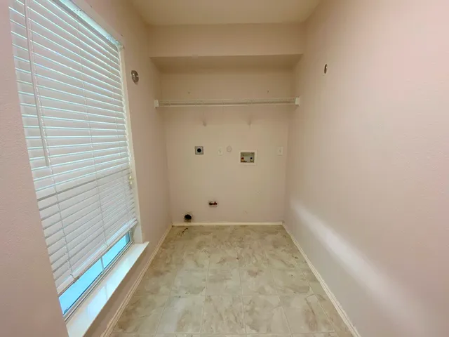 $1,850 | 145 Strawn, Kyle, TX 78640