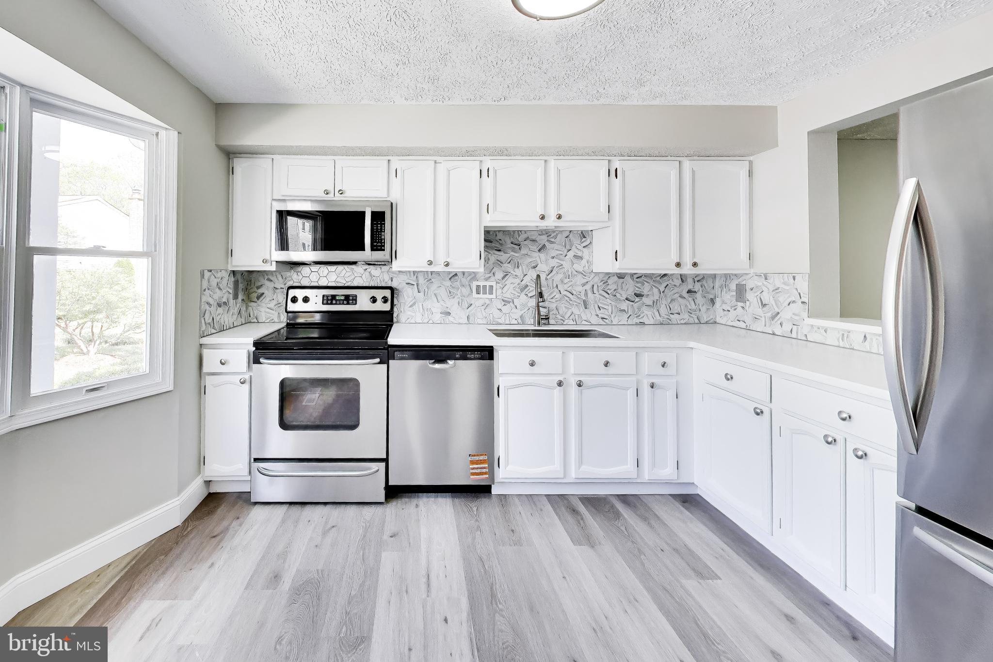 8108 Steeple Chase Court Springfield, VA 22153 - Photo 3 of 22