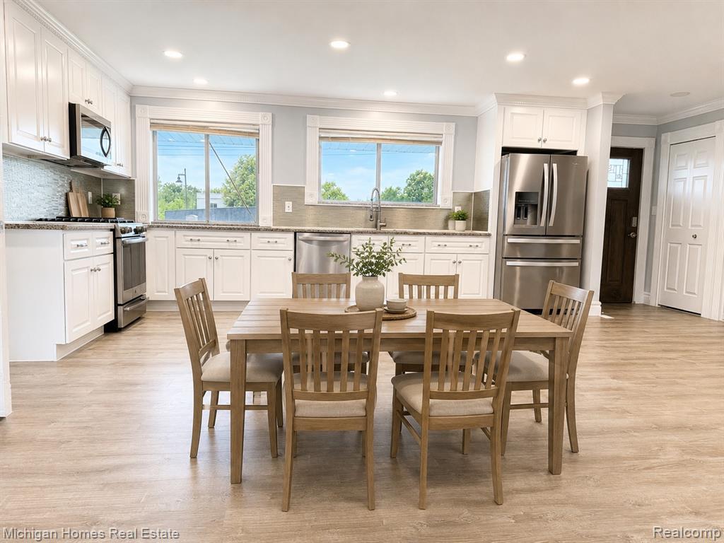 8089 North Holly Road Grand Blanc, MI 48439 - Photo 3 of 31