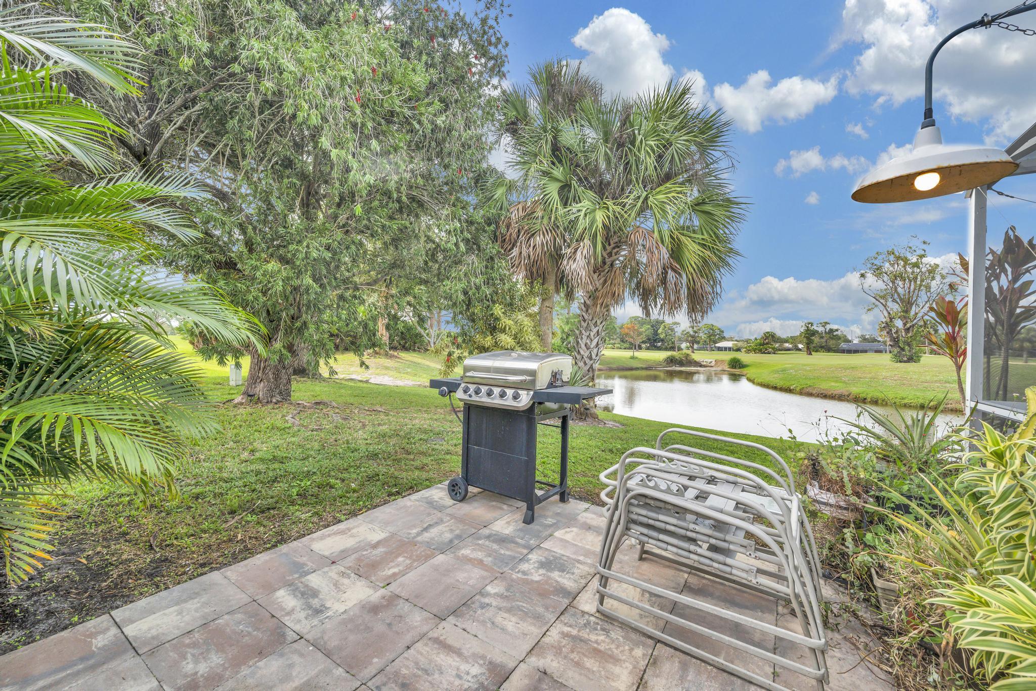 2071 Southeast Erwin Road Port St. Lucie, FL 34952 - Photo 38 of 47 4B8DAE31-B982-4FB8-B0BD-86A9E055A841