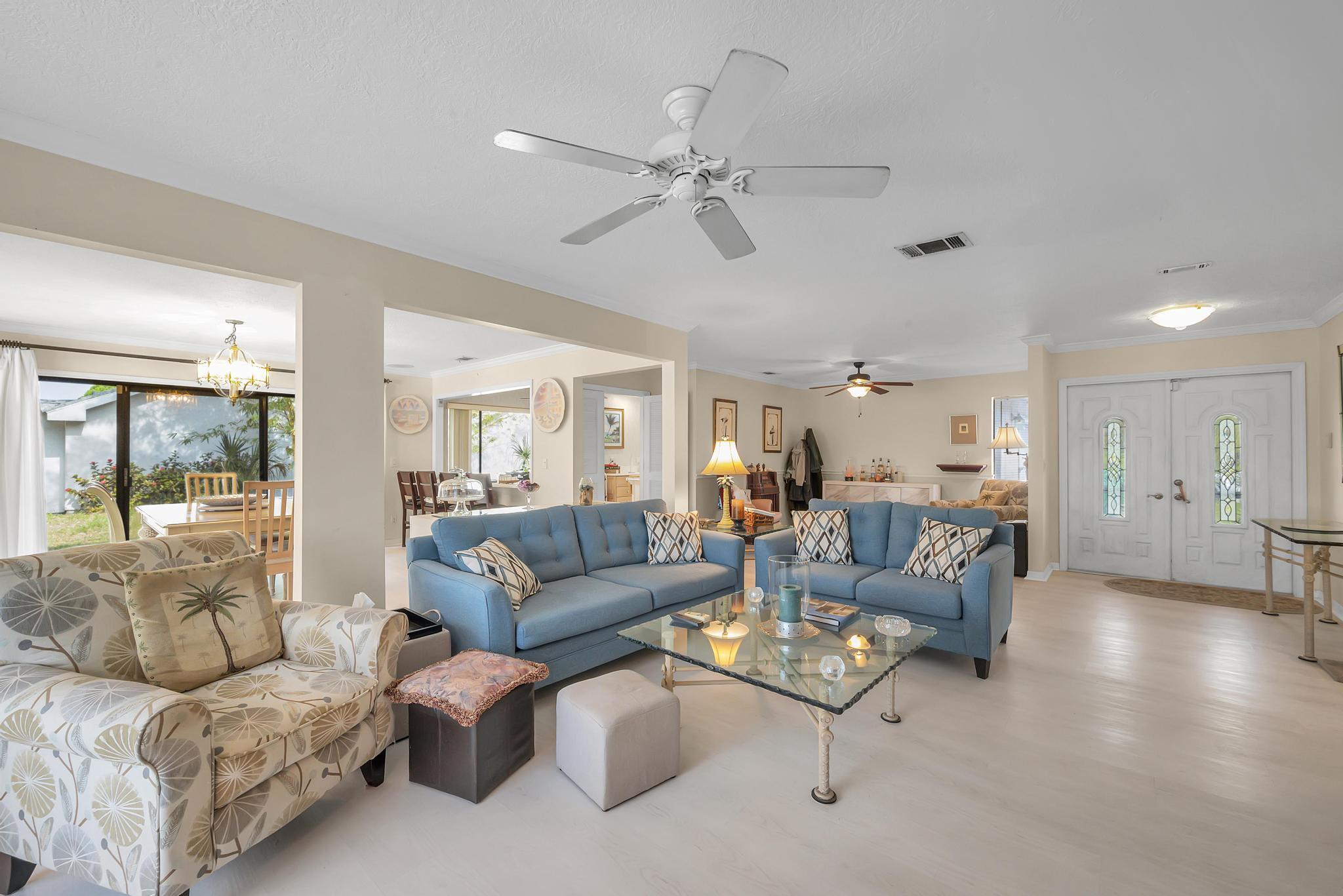 2071 Southeast Erwin Road Port St. Lucie, FL 34952 - Photo 8 of 47 2BBA038C-C20C-4287-A20B-14A615B5D24E
