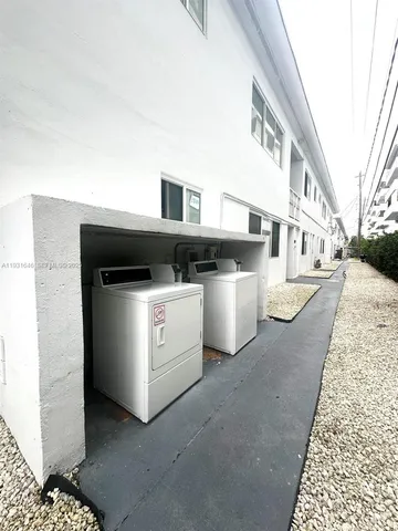 $1,900 | North Beach, Miami Beach, FL 33141