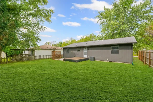 $175,000 | 1905 Summit Drive, Urbana, IL 61802