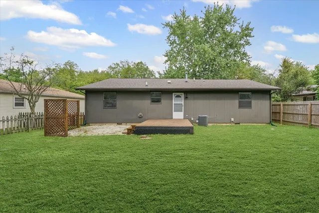 $175,000 | 1905 Summit Drive, Urbana, IL 61802