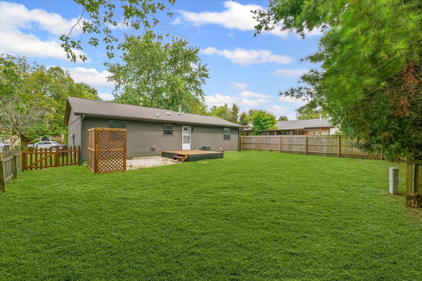 1905 Summit Drive Urbana, IL 61802 - Photo 29 of 31